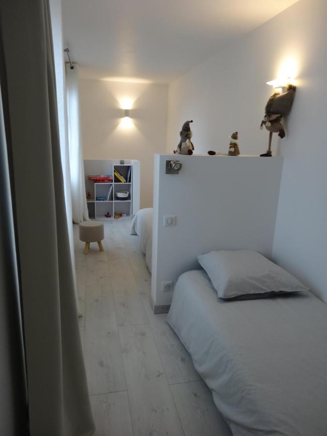 Les Petites Tuileries Bed & Breakfast Bray-sur-Seine ภายนอก รูปภาพ
